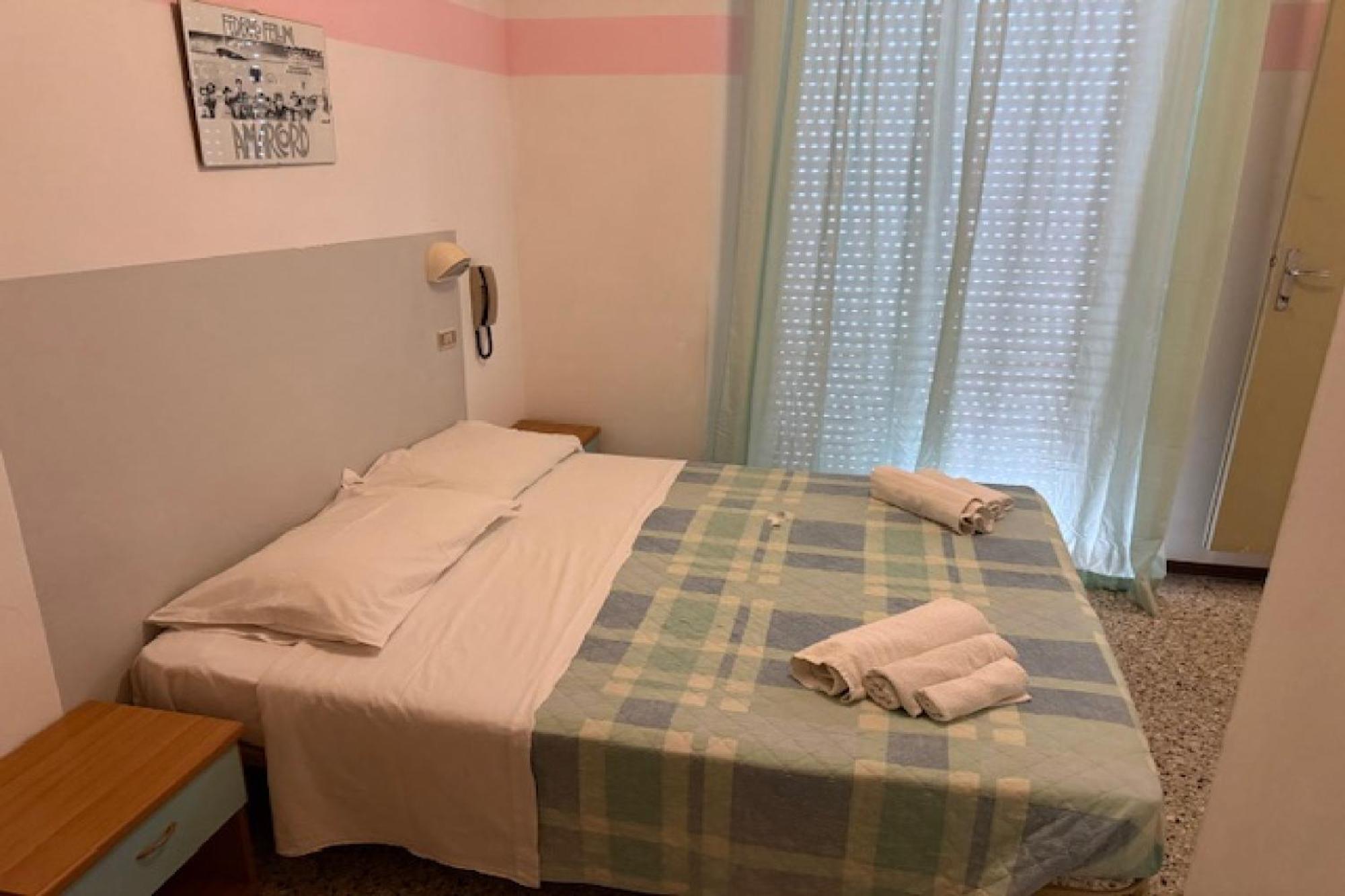 Hotel Nives リミニ エクステリア 写真